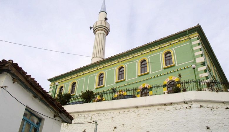 Προκαλούν οι Τούρκοι: «Φύτεψαν» εικονικό τζαμί στο Φαρμακονήσι