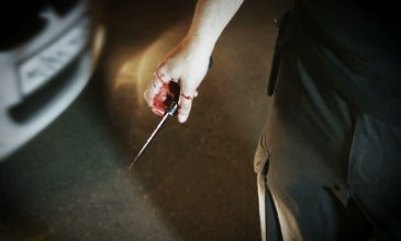 Σοκ στην Κόρινθο: Μητέρα μαχαίρωσε την κόρη της