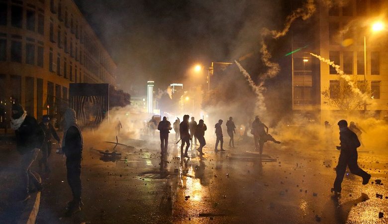Λίβανος: Εκατοντάδες τραυματίες σε αντικυβερνητικές διαδηλώσεις