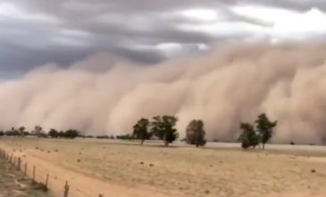 Αυστραλία: Τεράστιο σύννεφο κόκκινης σκόνης έκρυψε το φως
