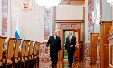Παρουσιάστηκε στον Πούτιν η νέα σύνθεση της ρωσικής κυβέρνησης