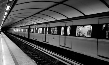 Λήξη συναγερμού: Άνοιξαν οι σταθμοί του μετρό