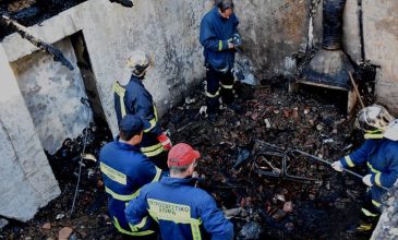 Τραγωδία στο Άργος: Εγκλωβίστηκαν στο «σπίτι – οχυρό» και κάηκαν ζωντανοί