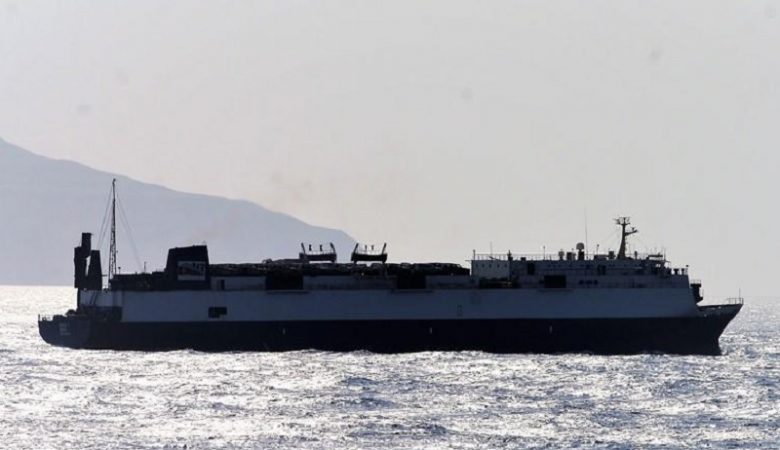 Τουρκική φρεγάτα συνόδευσε πλοίο με οπλισμό στην Τρίπολη της Λιβύης