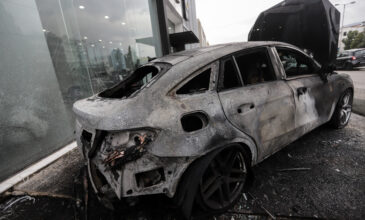 Νέες εμπρηστικές επιθέσεις: Πυρπόλησαν αυτοκίνητα σε Χαϊδάρι και Νέα Φιλαδέλφεια