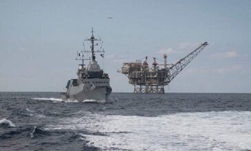 Πολεμικά πλοία κατακλύζουν την Ανατολική Μεσόγειο