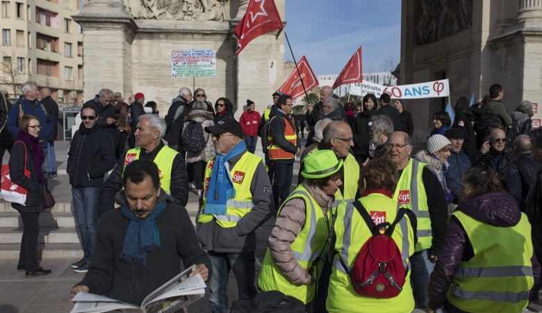 Απαγορεύθηκε διαδήλωση των «κίτρινων γιλέκων» στο Παρίσι