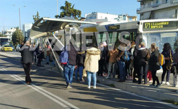 Πανικός στη Γλυφάδα: Λεωφορείο έπεσε σε στάση όπου περίμεναν δεκάδες πολίτες
