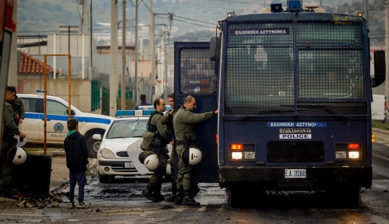 Ηράκλειο: Αστυνομικές επιχειρήσεις σε καταυλισμούς Ρομά και δεκάδες προσαγωγές