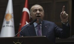 Συρία: Ο Ερντογάν θέλει μια «ζώνη ασφαλείας από τη Δύση ως την Ανατολή» που θα περιλαμβάνει το Κομπάνι