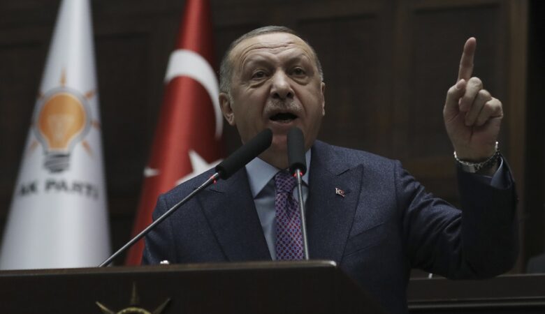 Ερντογάν: Οι πρεσβευτές των ξένων χωρών έκαναν πίσω και θα είναι πιο προσεκτικοί στις δηλώσεις τους