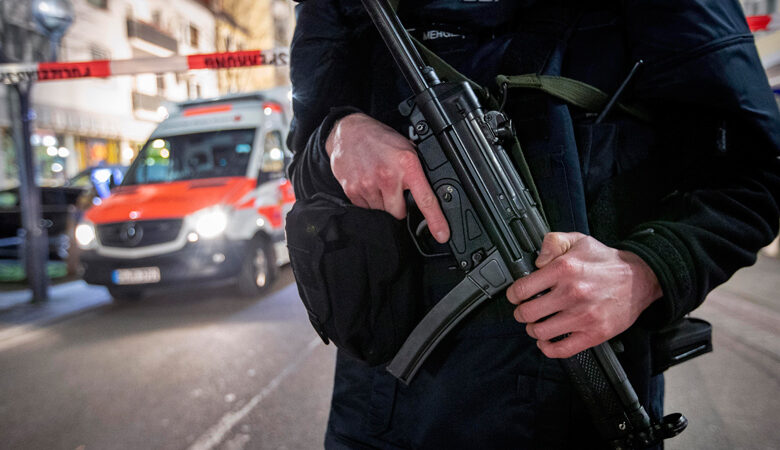 Σχεδίαζαν τρομοκρατικές επιθέσεις – Συνελήφθησαν 13 άτομα στη Δανία