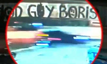 Τροχαίο στη Γλυφάδα: Βίντεο ντοκουμέντο με τη μαύρη Corvette να παρασέρνει τον 25χρονο