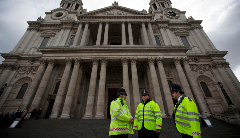 Γυναίκα σχεδίαζε βομβιστική επίθεση στον Άγιο Παύλο του Λονδίνου