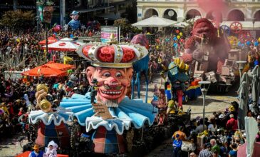 Χιλιάδες παιδιά στο «Καρναβάλι των Μικρών» στην Πάτρα