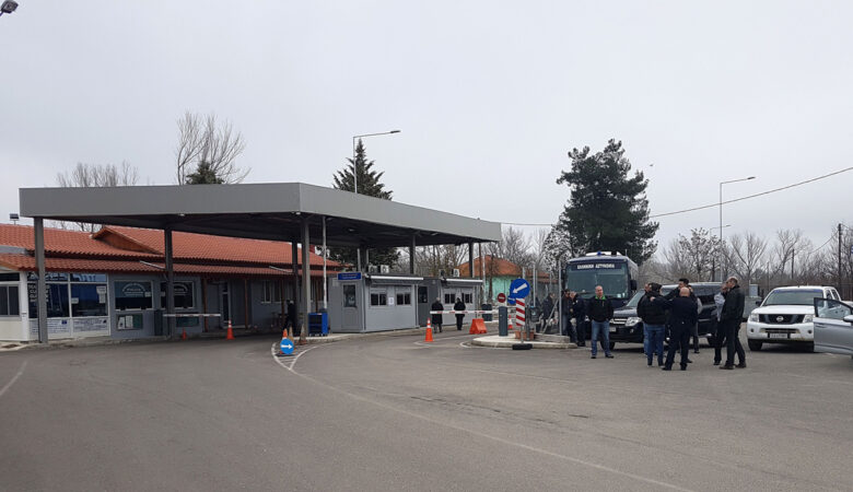 Έκλεισε το τελωνείο Καστανέων στον Έβρο – Άτομα προσπάθησαν να περάσουν παράνομα από την Τουρκία