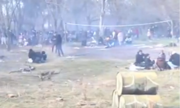 Κλιμακώνεται η ένταση στις Καστανιές Εύρου, τεθωρακισμένα του στρατού ενισχύουν τις αστυνομικές δυνάμεις