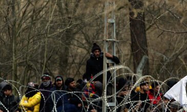 Οι τουρκικές προκλήσεις συνεχίζονται στον συνοριακό φράχτη στον Έβρο