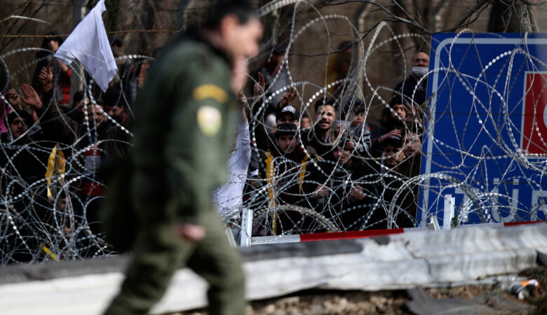 Συλλήψεις διακινητών μεταναστών σε Έβρο, Ροδόπη και Πιερία