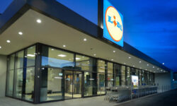 Η Lidl Ελλάς προχωρά σε μειώσεις τιμών έως και 11% σε 208 προϊόντα