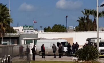 Επίθεση στην αμερικανική πρεσβεία στην Τυνησία: Δύο οι καμικάζι αυτοκτονίας