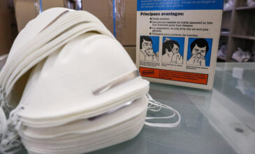Κορονοϊός: Κατασκευάζονται προστατευτικές μάσκες με πρώτες ύλες από την Ελλάδα