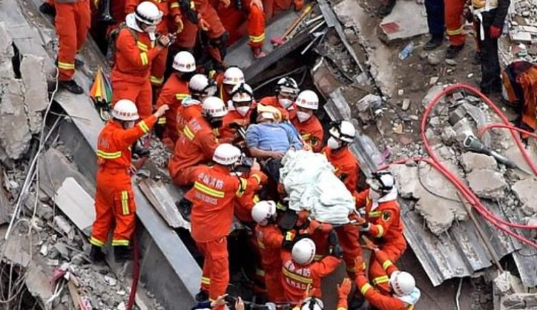 Κορονοϊός: Στους 26 οι νεκροί από τη κατάρρευση του νοσοκομείου στην Κίνα