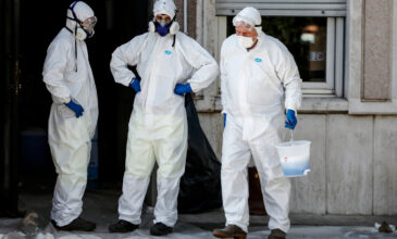 Κορονοϊός: Ποιες ηλικίες «χτυπά» ο φονικός ιός – Ελάχιστες οι περιοχές χωρίς κρούσμα πλέον στην Ελλάδα