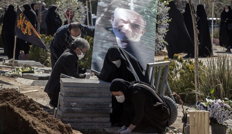 Κορονοϊός: Ξεπέρασαν τους 1.100 οι νεκροί στο Ιράν