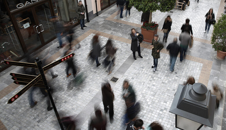 Κορονοϊός: Κλείνει το εκπτωτικό χωριό McArthurGlen