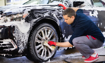 Ομοσπονδία Βενζινοπωλών Ελλάδος: Να σταματήσει το πλύσιμο των αυτοκινήτων στα πρατήρια