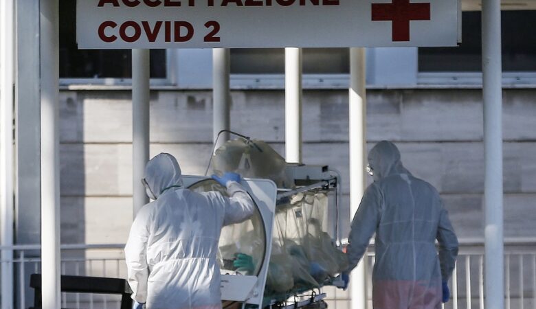 Κορονοϊός: 100.000 περισσότεροι θάνατοι το 2020 από την προηγούμενη 5ετία στην Ιταλία