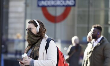 Κορονοϊός: Με μάσκα υποχρεωτικά σε όλα τα μέσα μεταφοράς στην Αγγλία