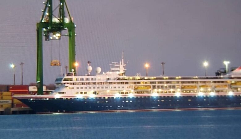 Κορονοϊός: Στην Κούβα ελλιμενίστηκε κρουαζιερόπλοιο με πέντε κρούσματα