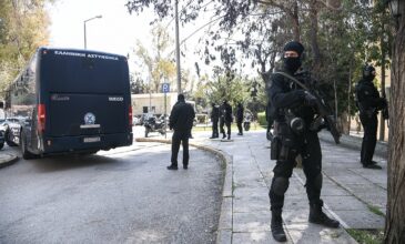 Κακουργηματικές διώξεις στους 11 συλληφθέντες σε Σεπόλια και Εξάρχεια