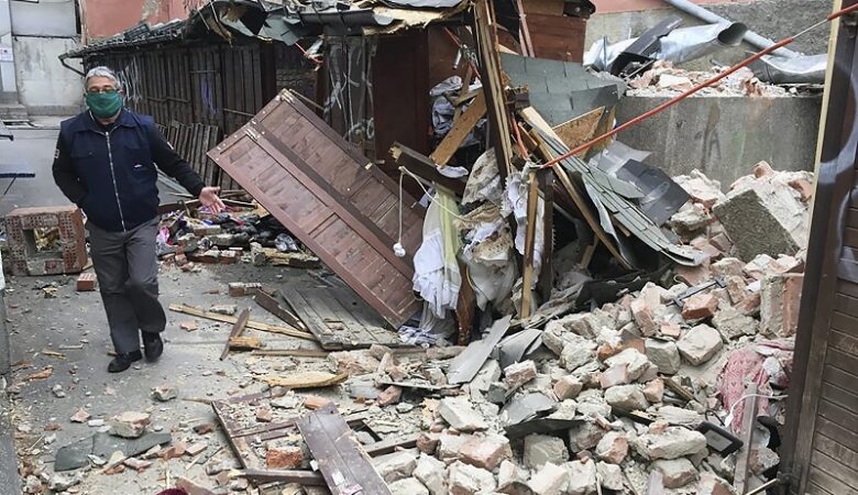 Ισχυρός σεισμός έβγαλε στους δρόμους τους κατοίκους στην Κροατία