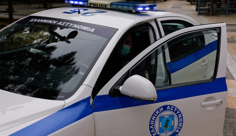 Σύλληψη δύο ατόμων με όπλα στο Ηράκλειο