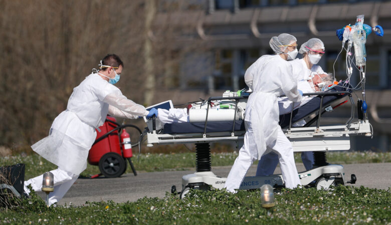 Κορονοϊός: Στους 25 οι νεκροί στη χώρα – Τρεις θάνατοι σήμερα