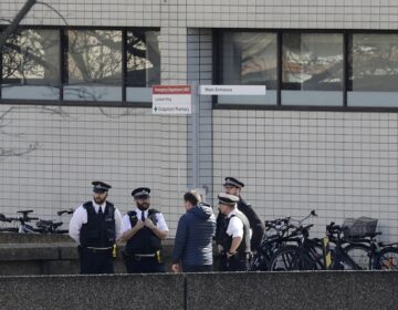 Σύλληψη υπόπτου στην Βρετανία μετά τον εντοπισμό ανθρώπινων λειψάνων σε γέφυρα του Μπρίστολ