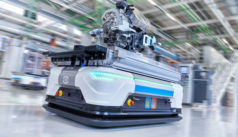 Audi Smart Plant: Ρομπότ που ακολουθούν τον προϊστάμενο τους