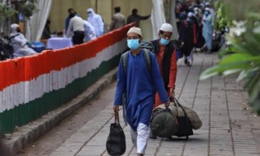 Κορονοϊός: Υποχρεωτική και πάλι η μάσκα στο Νέο Δελχί – Αυξήθηκαν τα κρούσματα στην Ινδία