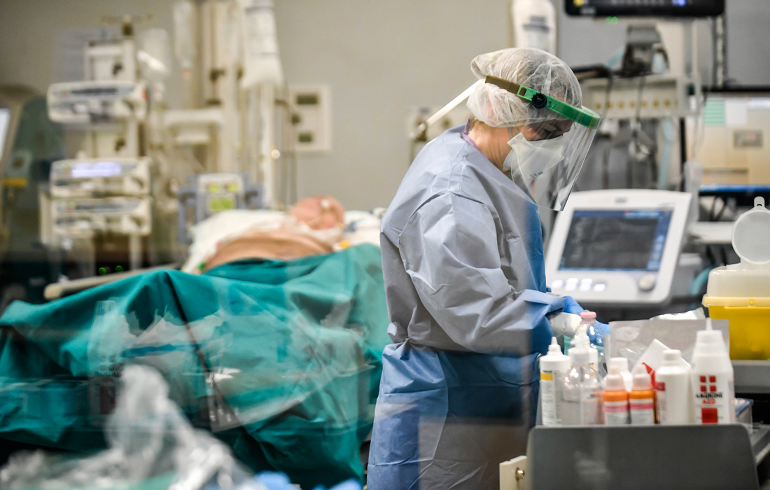 Βασιλακόπουλος – Κορονοϊός: Κάθε βδομάδα πεθαίνουν 60 άτομα – Κάτω από 10% οι εμβολιασμένοι