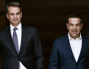 Δημοσκόπηση Alpha: Πώς διαμορφώνεται το πολιτικό σκηνικό μετά την τραγωδία των Τεμπών