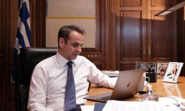 Τηλεδιάσκεψη Μητσοτάκη με τον πρόεδρο του Δημοκρατικού Κόμματος Αλβανίας