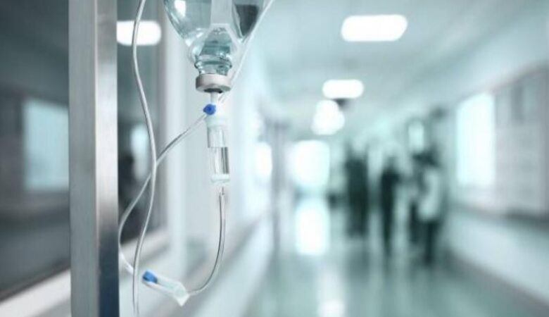 Κορονοϊός: Πέθανε 80χρονη στη Χαλκίδα που ήταν πλήρως εμβολιασμένη