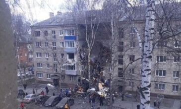 Κατέρρευσε πενταώροφο κτίριο μετά από έκρηξη στη Ρωσία