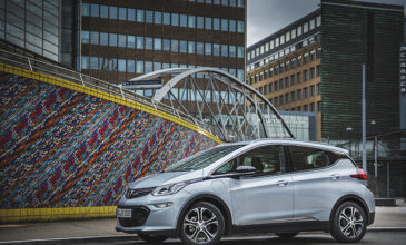 Opel: Πενήντα χρόνια έρευνας στα συστήματα ηλεκτροκίνησης