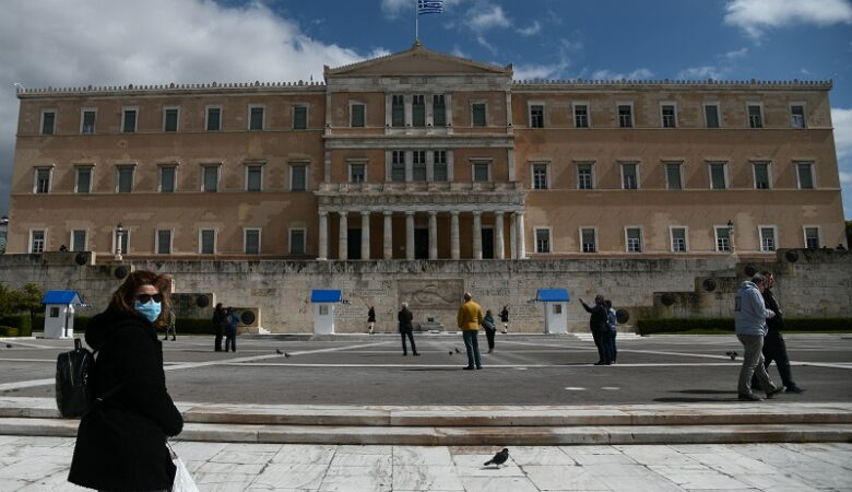 ΔΝΤ: Ύφεση 10% και ανεργία 22% στην Ελλάδα μετά την κρίση της πανδημίας