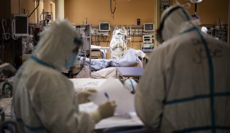 Γκάγκα: Πλήρες το «Σωτηρία» – Βασιλακόπουλος: Κάτω από 10% οι εμβολιασμένοι στα νοσοκομεία