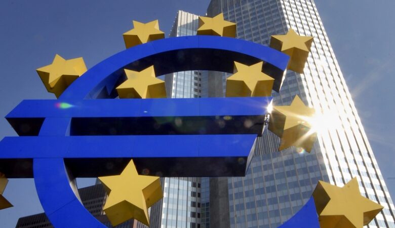 Reuters: Η ΕΚΤ αναμένει πληθωρισμό πάνω από το 2% τα επόμενα τρία χρόνια στην Ευρωζώνη